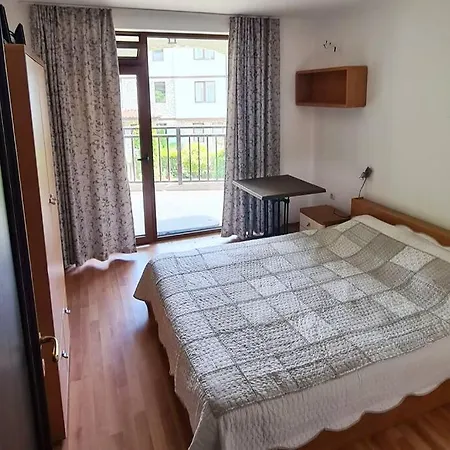 30 Meter Vom Schoenes In Einer Geschlossenen Anlage Święty Włas
